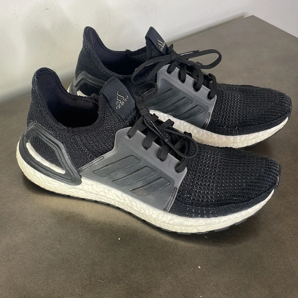 Adidas Womens ULTRABOOST 19 ‘Core Black’ size 10 #G54014 - Picture 3 of 10